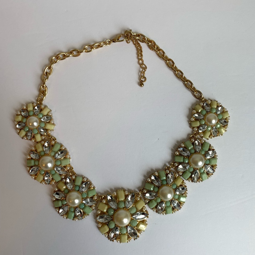 Gold Tone Sea-foam Green Pearl Statement Necklace - Picture 2 of 6